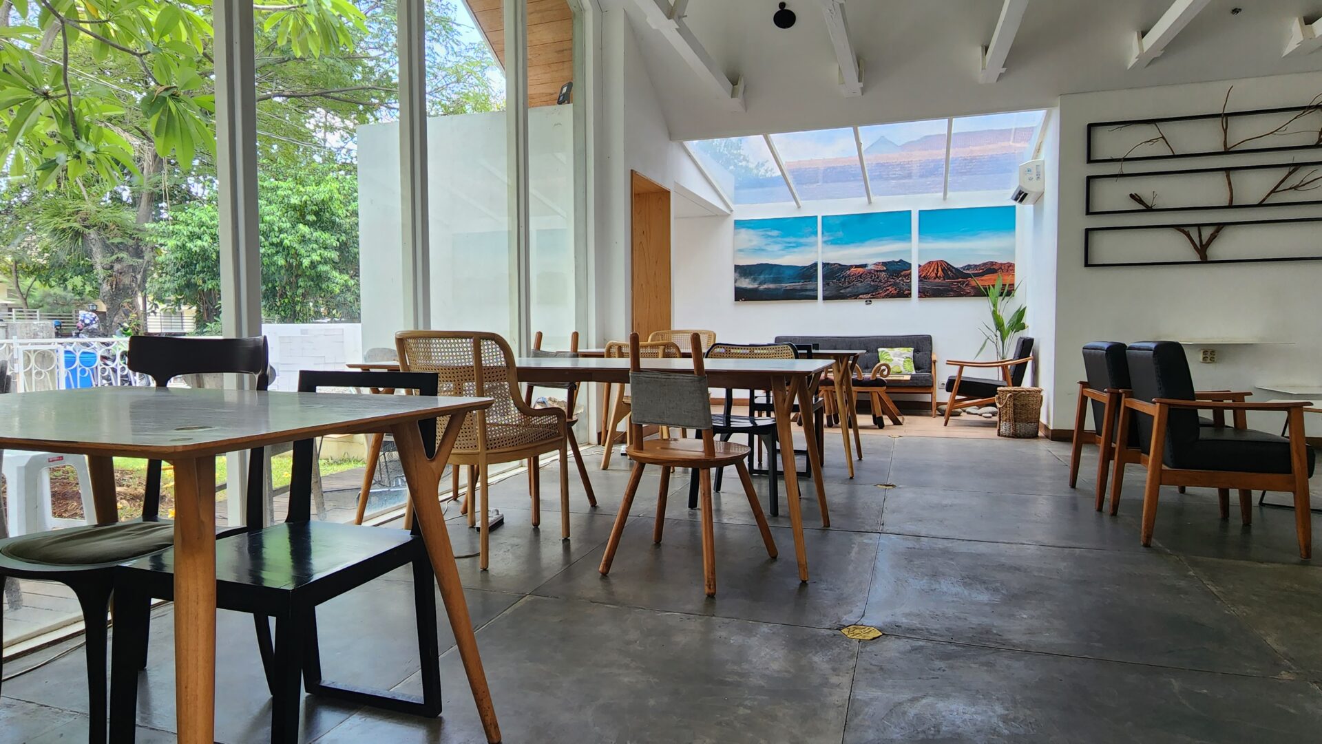 cafe di semarang 21 Cafe Di Semarang Hits dan Instagramable, Nyaman Buat Nongkrong