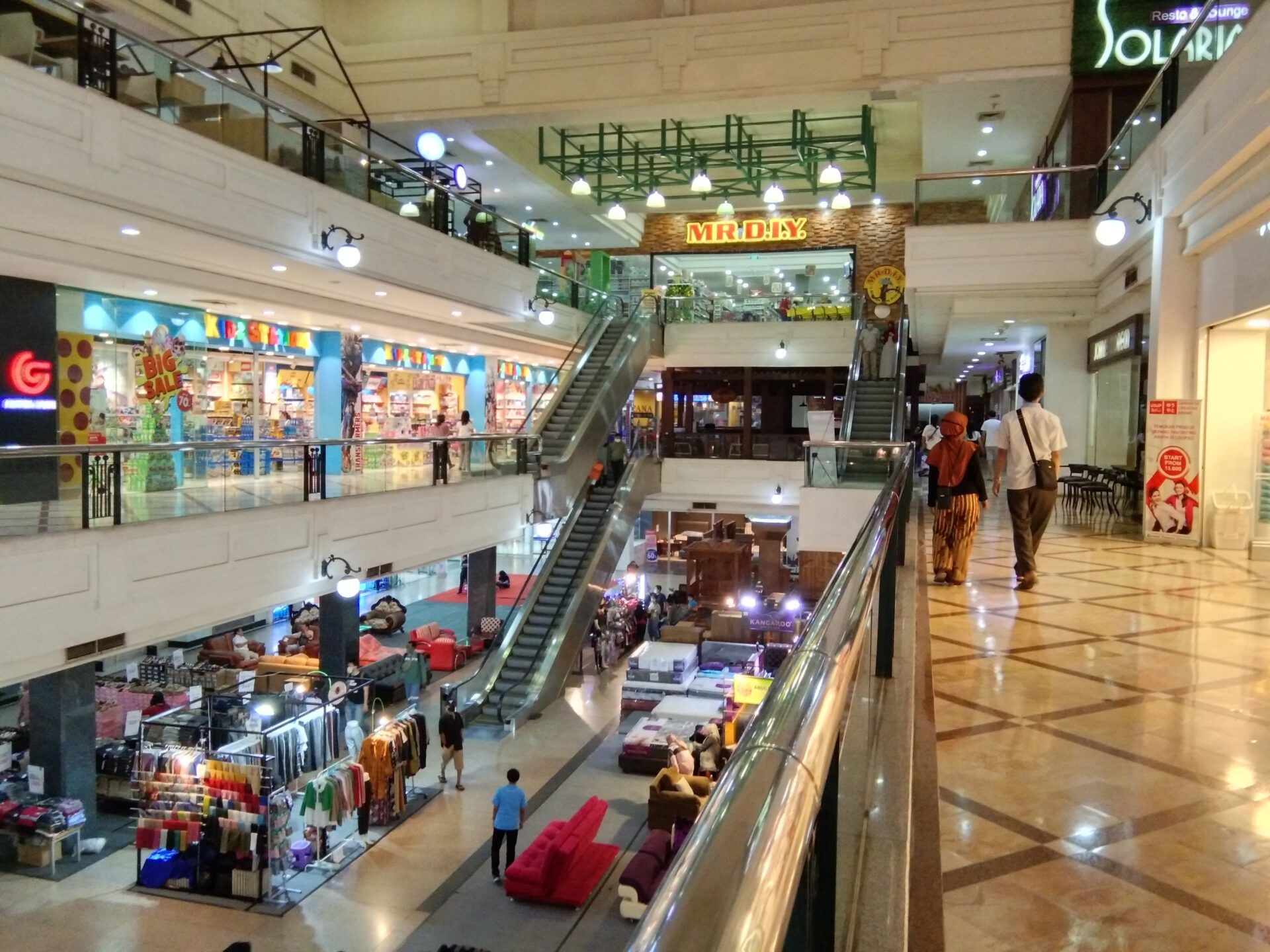 java mall semarang Java Mall Semarang, Pusat Perbelanjaan Modern Eksis Sejak Tahun 2000