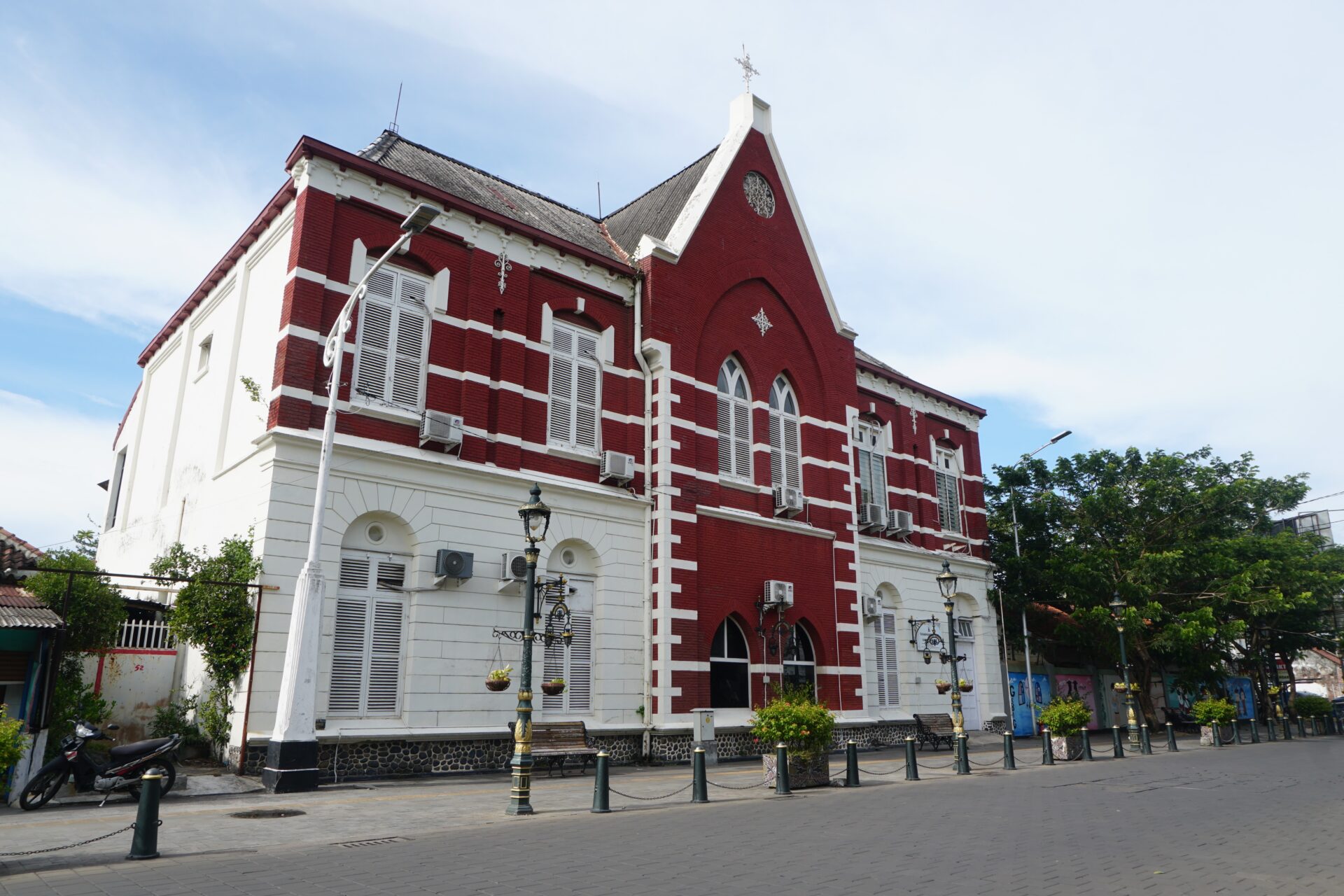 kota lama semarang Menelisik Sejarah Kota Lama Semarang dan 7 Keajaiban Little Netherland