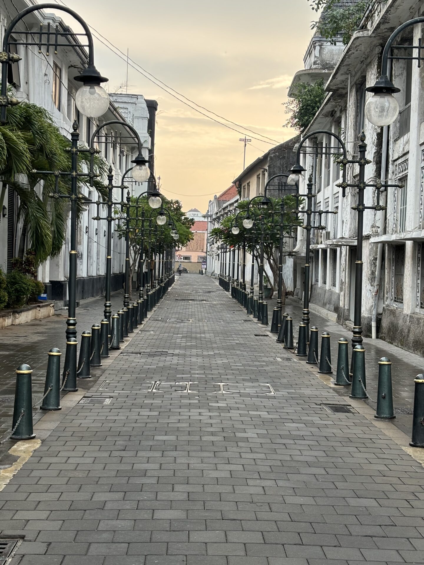 kota lama semarang Menelisik Sejarah Kota Lama Semarang dan 7 Keajaiban Little Netherland