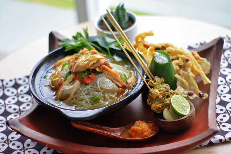 kuliner malam semarang 12 Kuliner Malam Semarang Legendaris, Murah dan Paling Laris